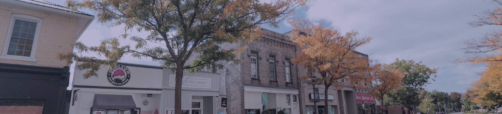 Downtown Beaverton storefronts in the Fall.