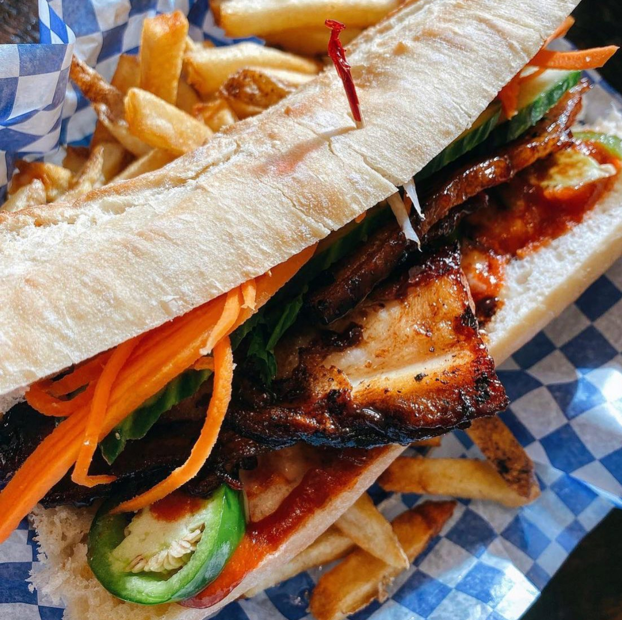 Image of a bahn mi sandwich 