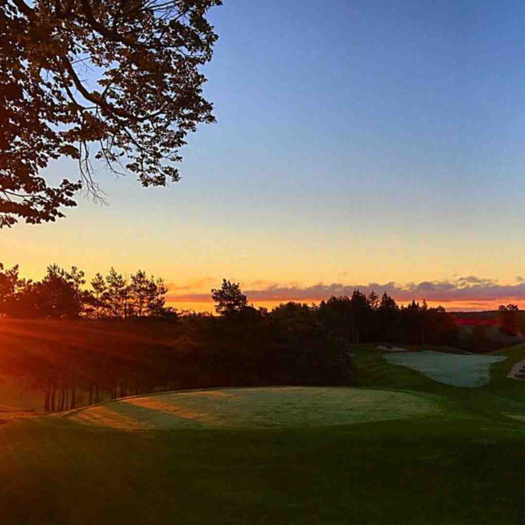 Golf course at sunset in Durham Region, Ontario